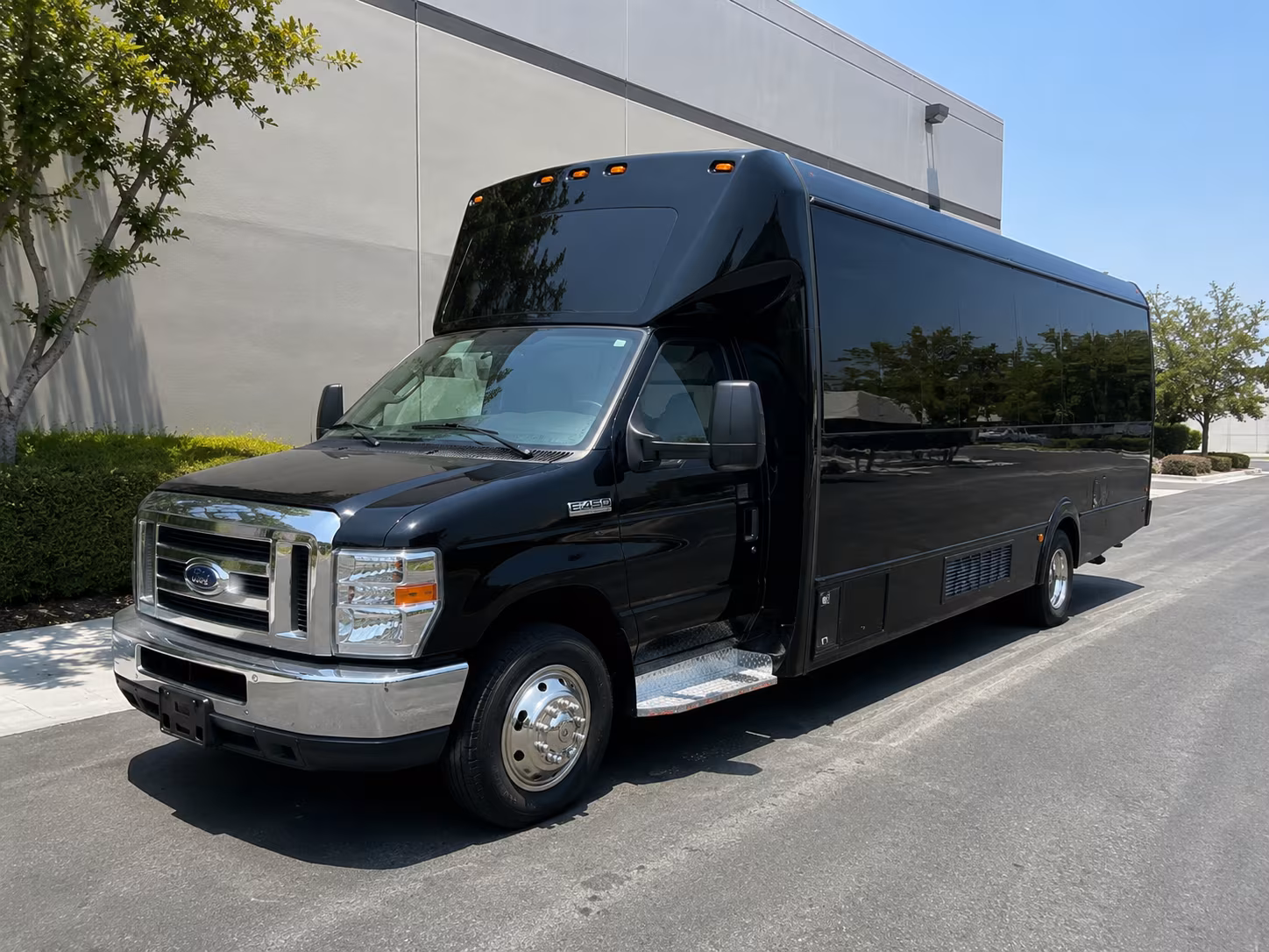 newark travel on your schedule with newark long distance charter bus rentals