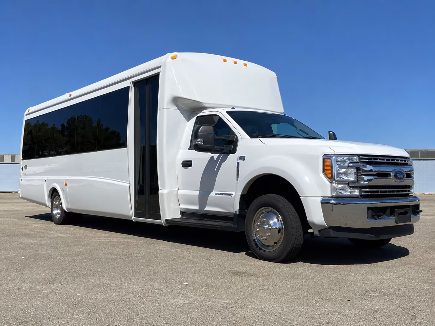 reading employee shuttle bus rentals