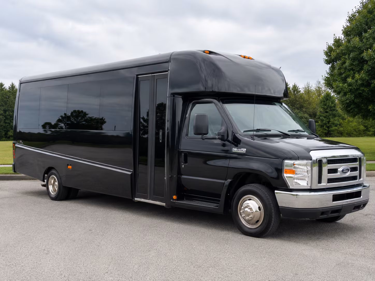 reading rochester charter buses