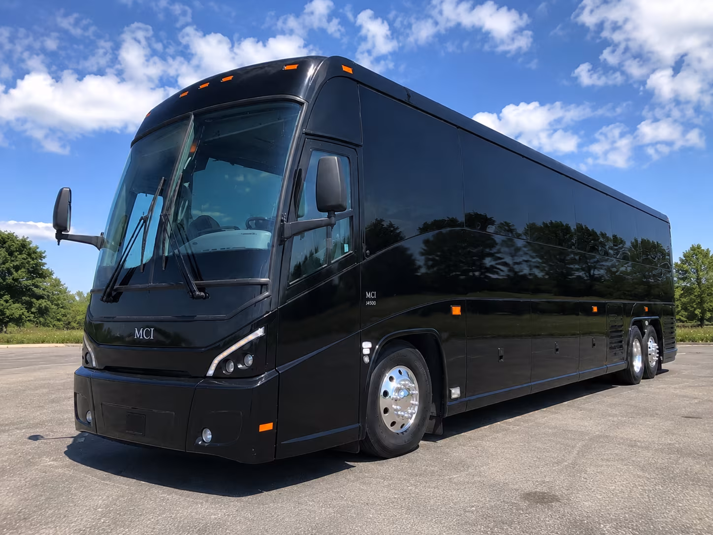 rochestercharterbuscompany com makes commuting to paychex and rochester s tech campuses simple